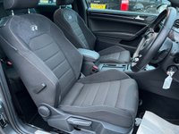 USED 2017 17 VOLKSWAGEN GOLF 2.0 R TSI DSG 3d 306 BHP 