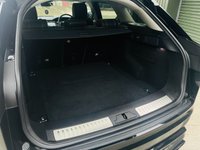 USED 2018 68 LAND ROVER RANGE ROVER VELAR 2.0 P250 R-DYNAMIC HSE 5d 247 BHP AVR Widebody, 22" Alloy, V.G.C