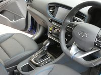 USED 2018 68 HYUNDAI IONIQ 1.6 PREMIUM SE 5d 140 BHP SAT NAV FULL LEATHER INTERIOR