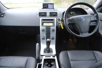 USED 2011 61 VOLVO V50 2.0 D3 SE LUX EDITION 5d 148 BHP www.suffolkcarcentre.co.uk - Located at Reydon