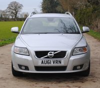 USED 2011 61 VOLVO V50 2.0 D3 SE LUX EDITION 5d 148 BHP www.suffolkcarcentre.co.uk - Located at Reydon