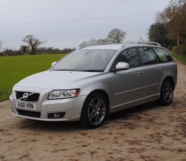 2011 61 Volvo V50 2.0 D3 SE LUX EDITION 5d 148 BHP