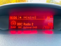 USED 2014 14 VAUXHALL MOKKA 1.6 SE S/S 5d 113 BHP 