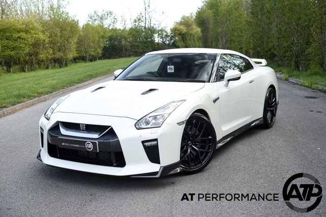 2017 66 Nissan GT-R 