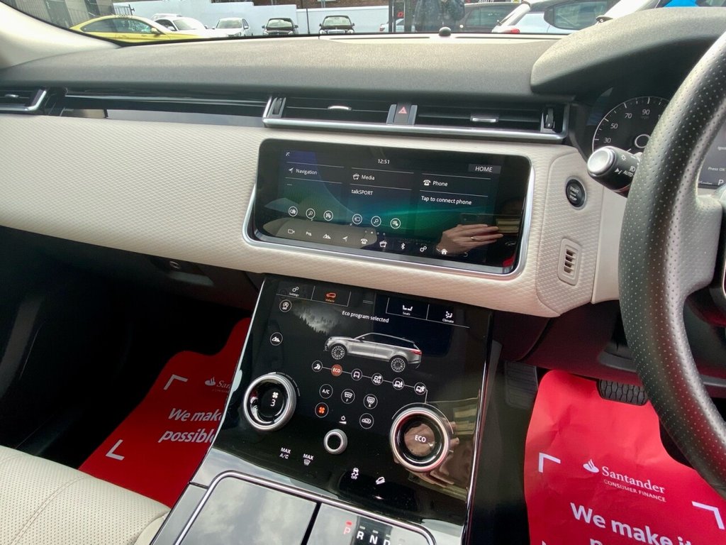 USED 2017 LAND ROVER RANGE ROVER VELAR 2.0 S 5d 177 BHP IMMACULATE LOW MILEAGE CAR