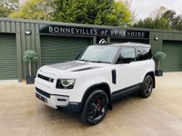 USED 2021 21 LAND ROVER DEFENDER 90 2.0 P300 SE 3d 296 BHP 1 Owner, Pan Roof, Huge Spec