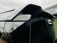 USED 2021 21 LAND ROVER DEFENDER 90 2.0 P300 SE 3d 296 BHP 1 Owner, Pan Roof, Huge Spec