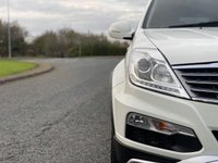 USED 2016 66 SSANGYONG REXTON 2.2 EX 5d 176 BHP 7 Seater Sat Nav Leather