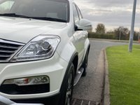 USED 2016 66 SSANGYONG REXTON 2.2 EX 5d 176 BHP 7 Seater Sat Nav Leather