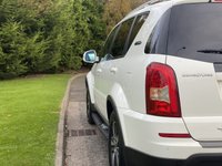 USED 2016 66 SSANGYONG REXTON 2.2 EX 5d 176 BHP 7 Seater Sat Nav Leather