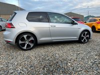 USED 2016 16 VOLKSWAGEN GOLF 2.0 GTI LAUNCH 3d 218 BHP 