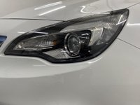USED 2015 15 VAUXHALL CASCADA 2.0 ELITE CDTI S/S 2d 165 BHP Low mileage 31268 Miles 1 owner , serviced within the supplying Vauxhall dealer Striking high gloss white, full black heated leather seats