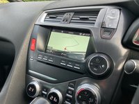 USED 2017 17 DS DS 5 2.0 BLUEHDI PRESTIGE S/S EAT6 5d 178 BHP Glass Panoramic Roof Sat Nav