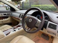 USED 2010 59 JAGUAR XF 3.0 V6 LUXURY 4d 240 BHP 