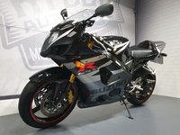 USED 2004 54 SUZUKI GSXR1000 988cc WITH AKRAPOVIC CARBON FIBRE EXHAUST