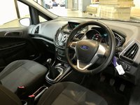 USED 2013 13 FORD B-MAX 1.4 ZETEC 5d 89 BHP Very Low Mileage, Immaculate