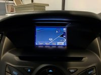 USED 2014 63 FORD FOCUS 1.6 ZETEC NAVIGATOR 5d 124 BHP Low Mileage-Automatic-Sat Nav