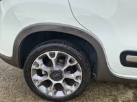 USED 2014 63 FIAT 500L 1.2 MULTIJET TREKKING DUALOGIC 5d 85 BHP FIAT 500L 1.2 MULTIJET TREKKING DUALOGIC 5d 85 BHP