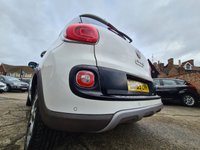 USED 2014 63 FIAT 500L 1.2 MULTIJET TREKKING DUALOGIC 5d 85 BHP FIAT 500L 1.2 MULTIJET TREKKING DUALOGIC 5d 85 BHP