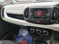 USED 2014 63 FIAT 500L 1.2 MULTIJET TREKKING DUALOGIC 5d 85 BHP FIAT 500L 1.2 MULTIJET TREKKING DUALOGIC 5d 85 BHP