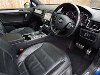 USED 2015 15 VOLKSWAGEN TOUAREG 3.0 V6 R-LINE TDI BLUEMOTION TECHNOLOGY 5d 202 BHP Pan roof - 20in Diamond Cut Alloys