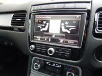 USED 2015 15 VOLKSWAGEN TOUAREG 3.0 V6 R-LINE TDI BLUEMOTION TECHNOLOGY 5d 202 BHP Pan roof - 20in Diamond Cut Alloys