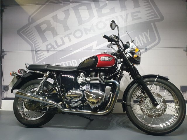 2016 16 Triumph Bonneville T100