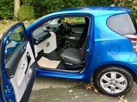 USED 2011 11 TOYOTA IQ 1.0 VVT-I IQ 3d 68 BHP/ZERO ROAD TAX //2 OWNER//ONLY 44,900 MILES//X9 SERVICE STAMPS//X10 AIRBAGS//NEW REAR BRAKES ULEZ COMPLIANT // ZERO ROAD TAX // 2 OWNER // X10 AIRBAGS // X10 SERVICE STAMPS // NEW REAR BRAKES // NEW MOT