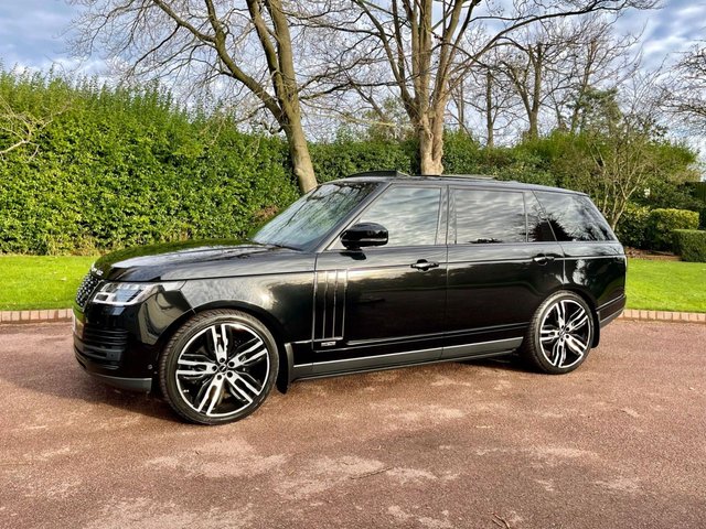 View our LAND ROVER RANGE ROVER