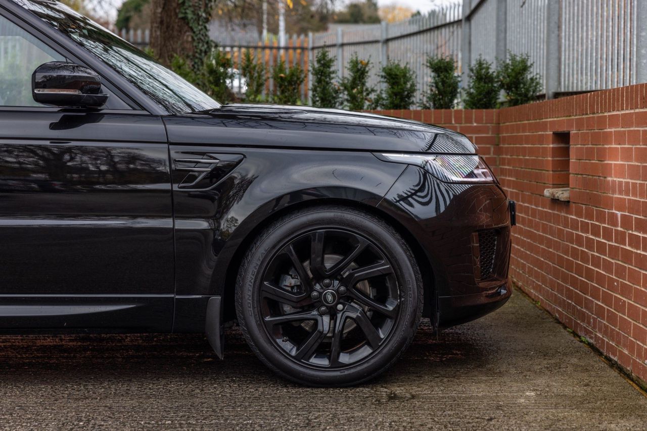 2019 69 LAND ROVER RANGE ROVER SPORT 3.0 SD V6 HSE Dynamic Auto 4WD (s/s) 5dr