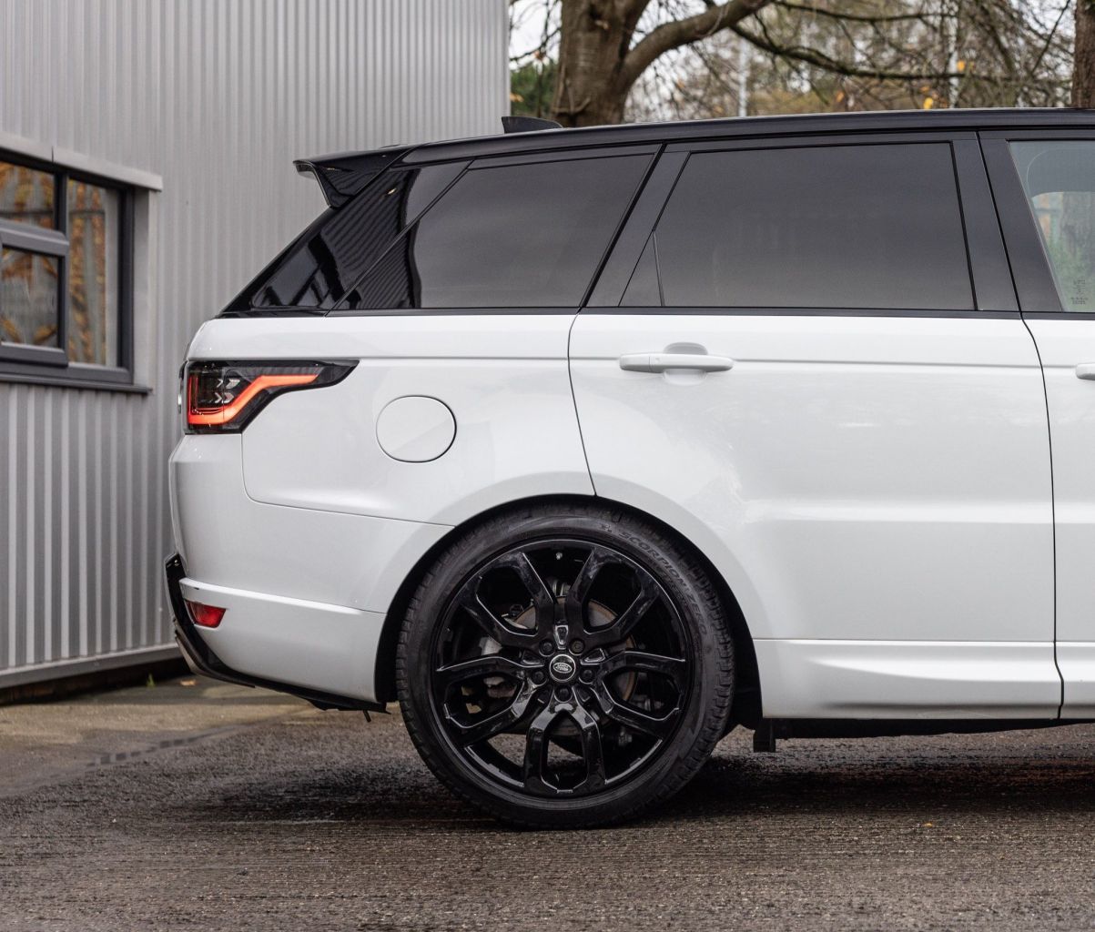 2020 20 LAND ROVER RANGE ROVER SPORT 3.0 SD V6 HSE Dynamic Auto 4WD (s/s) 5dr