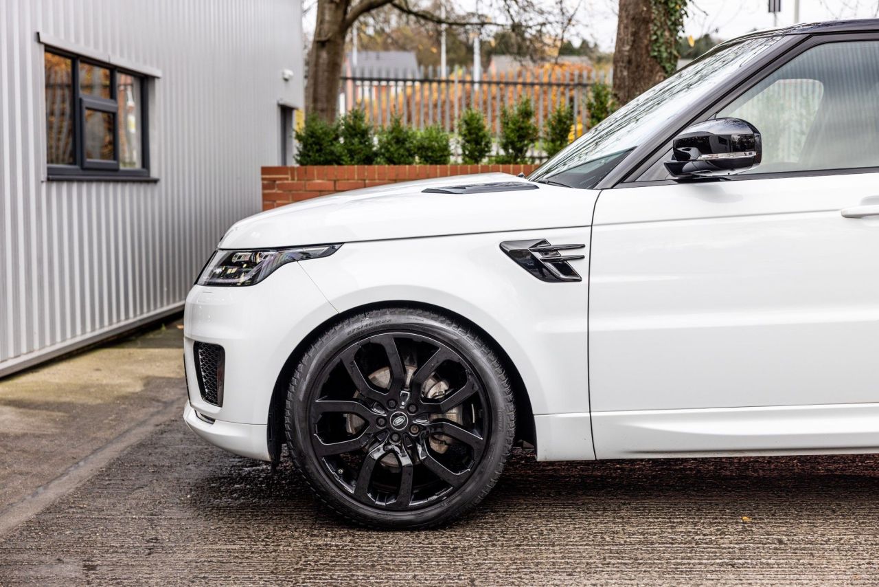 2020 20 LAND ROVER RANGE ROVER SPORT 3.0 SD V6 HSE Dynamic Auto 4WD (s/s) 5dr