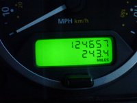 USED 2011 11 LAND ROVER DEFENDER 2.4 90 TD XS STATION WAGON 3d 121 BHP www.suffolkcarcentre.co.uk - Located at Reydon