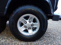USED 2011 11 LAND ROVER DEFENDER 2.4 90 TD XS STATION WAGON 3d 121 BHP www.suffolkcarcentre.co.uk - Located at Reydon