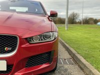 USED 2016 16 JAGUAR XE 3.0 S 4d 335 BHP AUTO Head up Display 19" Alloys