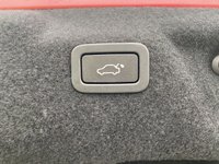 USED 2016 16 JAGUAR XE 3.0 S 4d 335 BHP AUTO Head up Display 19" Alloys