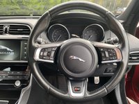 USED 2016 16 JAGUAR XE 3.0 S 4d 335 BHP AUTO Head up Display 19" Alloys