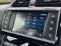 USED 2016 16 JAGUAR XE 3.0 S 4d 335 BHP AUTO Head up Display 19" Alloys