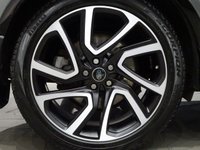USED 2017 17 LAND ROVER DISCOVERY 3.0 TD6 (258 PS) HSE LUXURY AUTO 4WD 5DR (S/S) + 7 SEATS + DYNAMIC AND BLACK DESIGN PACKAGE + 22 S + PANORAMIC E/SUNROOF + NAV + KEYLESS + DRIVER ASSISTANCE + NAV + DVD REAR ENTERTAINMENT + MERIDIAN + M/MEDIA + E/M/HEAT-COOL LEATHERS + E/REAR SEATS + PRIVACY + L.E.D.S + 360 CAMERA / PARK + STEPS +  E/BOOT 7 SEATS+PANROOF+DYNAMIC DESIGN+22S+LEDS+LEATHER+NAV