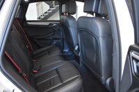 USED 2014 64 PORSCHE MACAN 3.0 D S PDK 5d 258 BHP Pan Roof, Sport Chrono, Nav