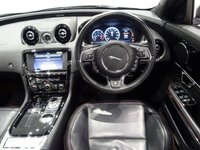 USED 2017 67 JAGUAR XJ 3.0D V6 (300 PS) R-SPORT AUTO 4DR ( EURO 6 ) (S/S) + NAV + PANORAMIC SUNROOF + E/M/HEAT/COOL LEATHERS + MERIDIAN SURROUND SOUND + MULTIMEDIA + CRUISE + L.E.D.S + SOFT CLOSE DOORS + R/CAMERA + F-R-S PARK + BLIND SPOT + KEYLESS + PRICACY + 20 S + E/BOOT PAN ROOF+SOFT CLOSE+R/CAM+PARK+LEATHERS+NAV+CRUISE