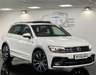 USED 2018 67 VOLKSWAGEN TIGUAN 2.0 R-LINE TDI BLUEMOTION TECHNOLOGY 4MOTION DSG 5d 237 BHP PAN ROOF / DYNAUDIO / DIGI!