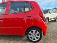 USED 2012 62 HYUNDAI I10 1.2 CLASSIC 5d 85 BHP HYUNDAI I10 1.2 CLASSIC 5d 85 BHP