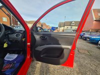 USED 2012 62 HYUNDAI I10 1.2 CLASSIC 5d 85 BHP HYUNDAI I10 1.2 CLASSIC 5d 85 BHP