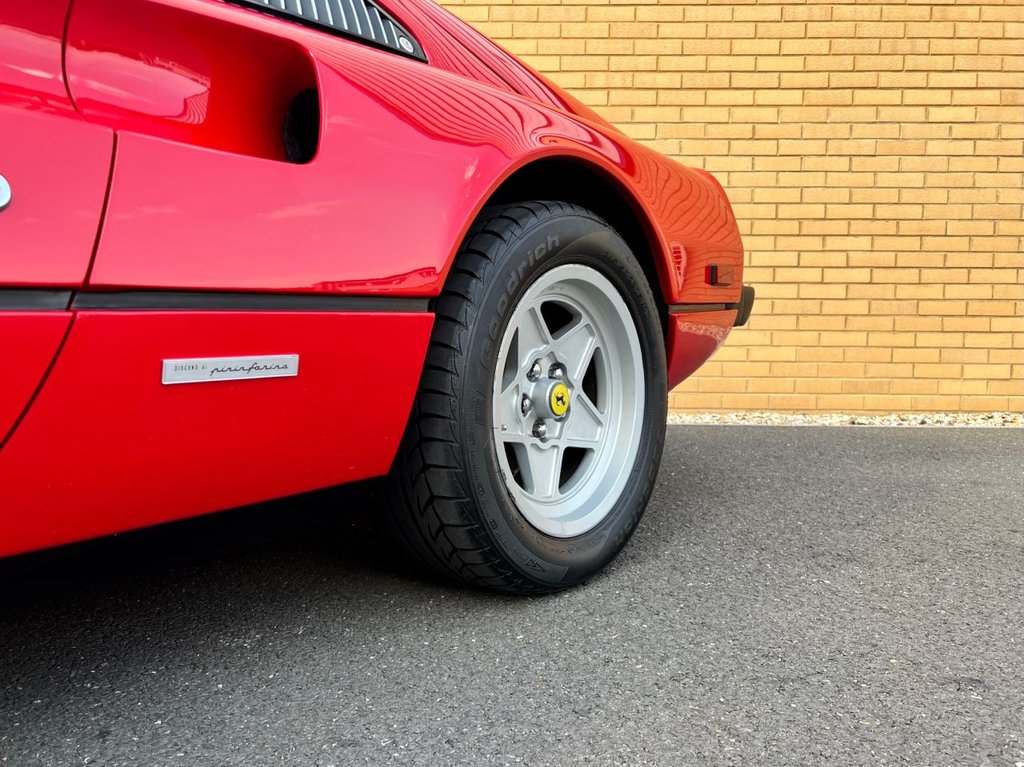 USED 1983 Y FERRARI 308 GTSi Quattrovalvole // 2.9L V8 // Targa // px swap 