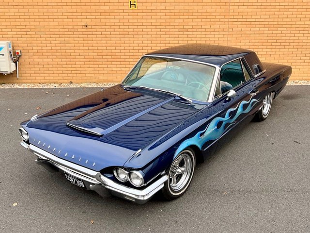 1964 Ford Thunderbird 390cu // 6.4L V8 // 300hp // px swap