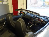 USED 2013 63 PEUGEOT 308 1.6 E-HDI CC ACTIVE NAVIGATION VERSION FAP 2d 115 BHP ....Stunning Convertible.....Low Miles