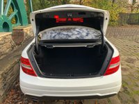 USED 2014 14 MERCEDES-BENZ C CLASS 1.6 C180 AMG SPORT EDITION PREMIUM PLUS 2d 154 BHP MERCEDES C180 AMG SPORT COUPE - AUTOMATIC - SATELLITE NAVIGATION - 19 INCH GLOSS BLACK UPGRADE ALLOYS - PANORAMIC GLASS ROOF - 1 FORMER KEEPER