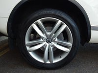 USED 2011 61 VOLKSWAGEN TOUAREG 3.0 V6 SE TDI BLUEMOTION TECHNOLOGY 5d 237 BHP Full Service History