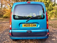 USED 2009 09 RENAULT KANGOO 1.6 EXPRESSION 16V 5d AUTO 94 BHP RARE AUTOMATIC//ONLY 23,000 MILES//X10 SERVICING STAMPS//5 SEATER//REAR SCOOTER WINCH//REAR PARKING SENSORS //NEW TYRES JUST FITTED 16V 5d AUTO 94 BHP RARE AUTOMATIC//ONLY 23,000 MILES//X11 SERVICING STAMPS//5 SEATER//NOT ADAPTED // REAR BOOT WINCH//REAR PARKING SENSORS